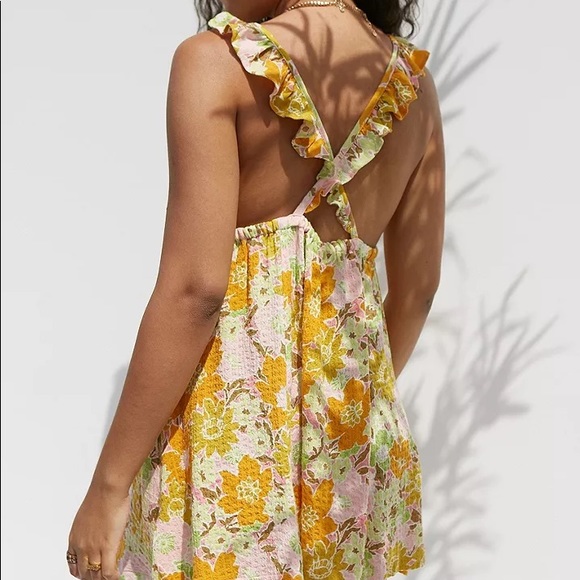 UO Ruffled Floral Mini Sundress - Picture 3 of 4